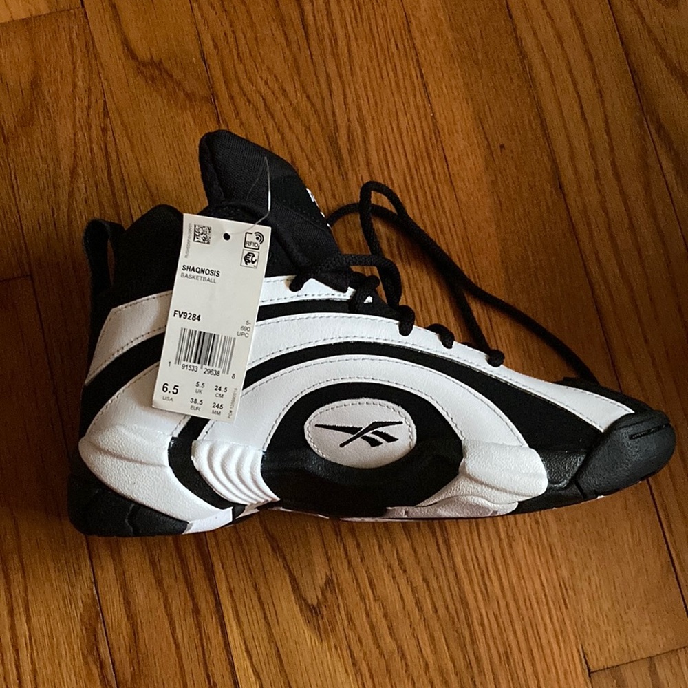 Shaqnosis Sneakers